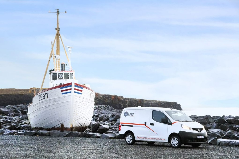 Le van de Lava Car Rental en Islande