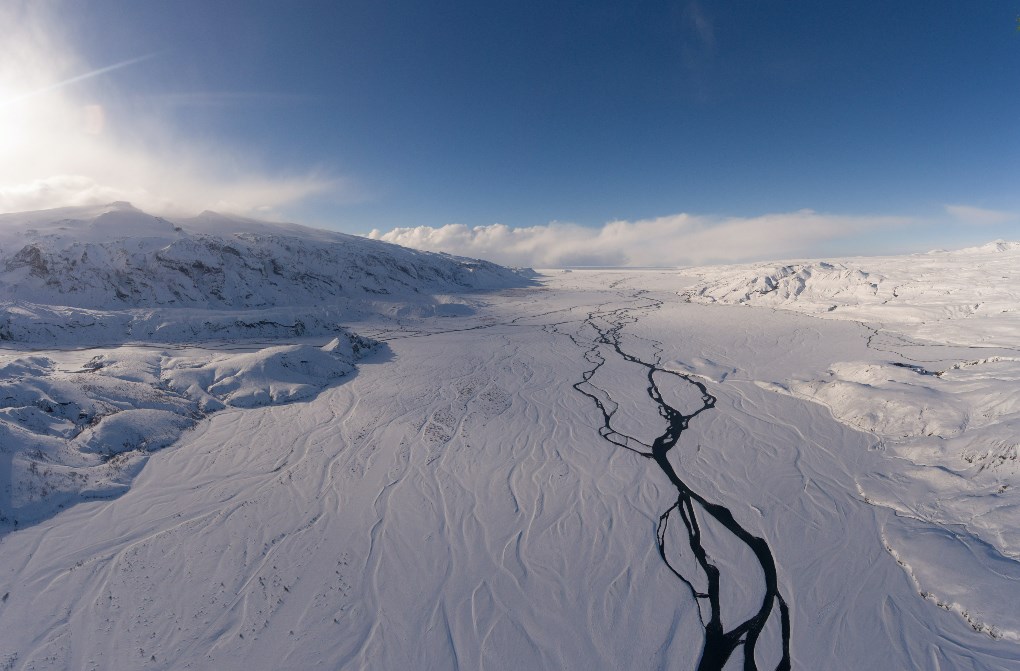 The Highlands of Iceland are inaccessible in winter due to the heavy snow