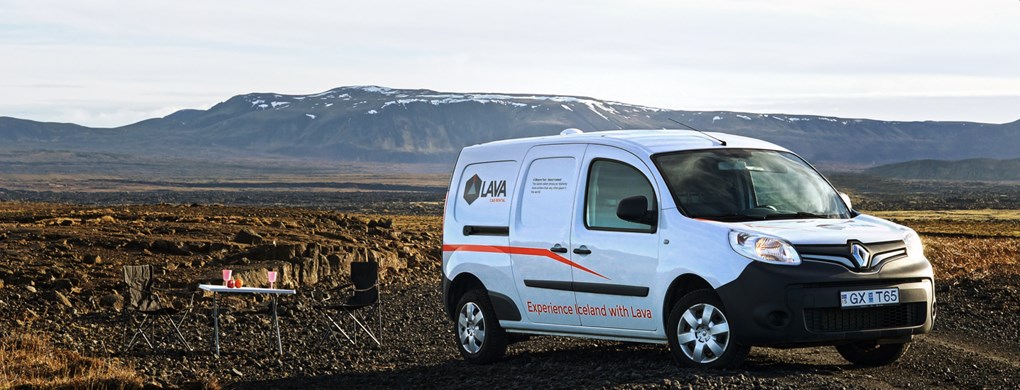 LAVA Car Rental ofrece alquiler de furgonetas camper 4x4 en Islandia