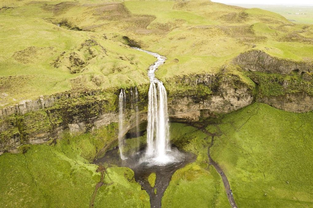 Chute d'eau Seljalandsfoss en Islande