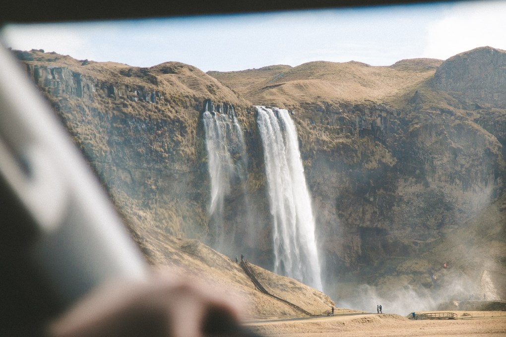 Hay una gran cantidad de viajes escénicos por carretera en Islandia para elegir