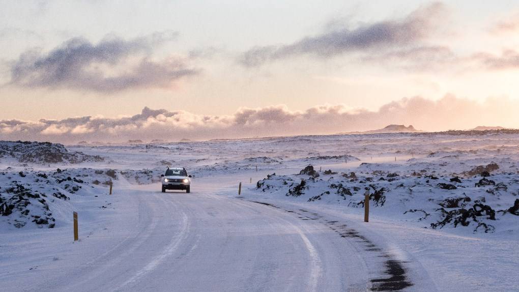 Iceland winter driving Iceland winter driving