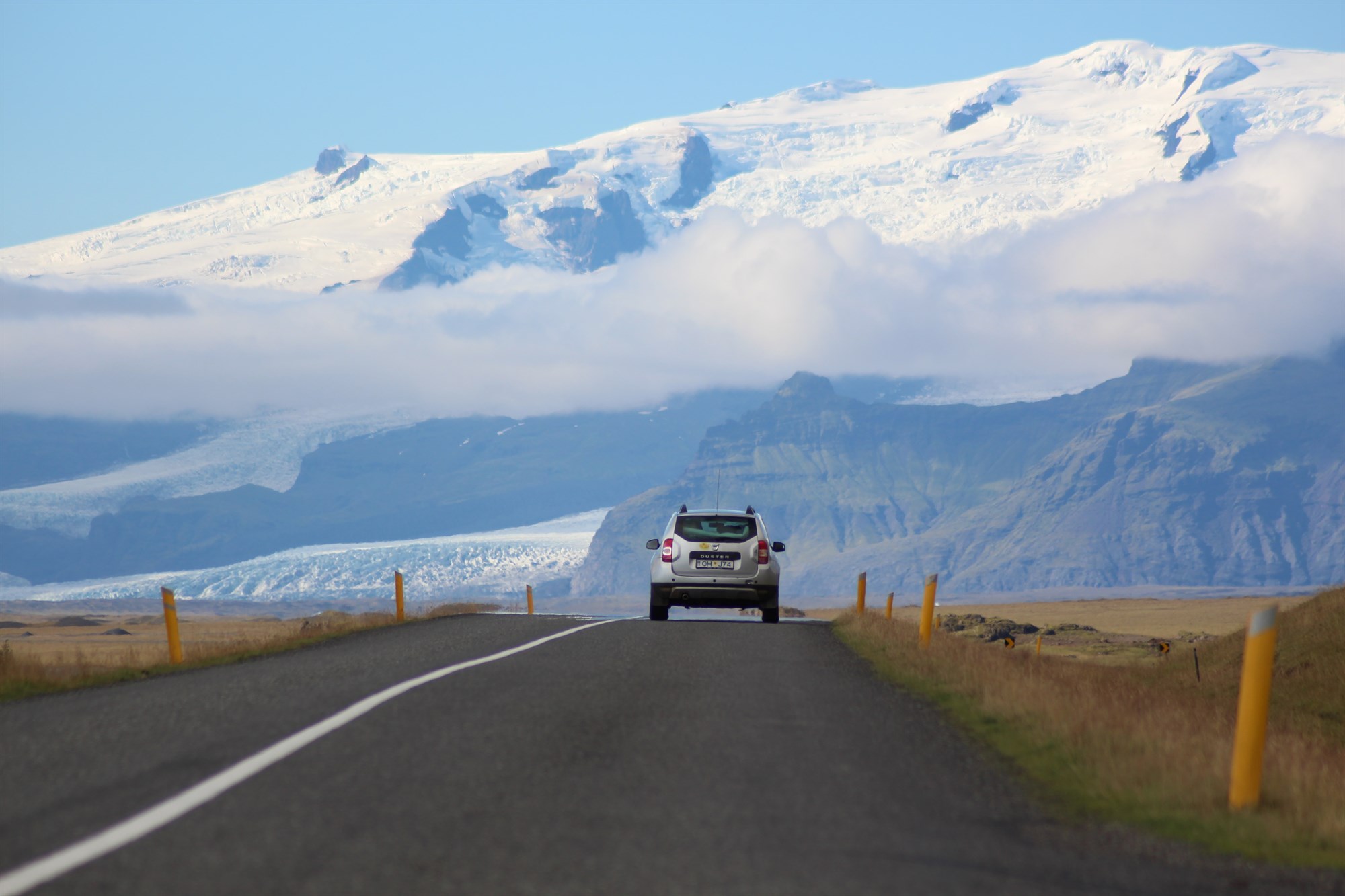 hit the road in summer Iceland 