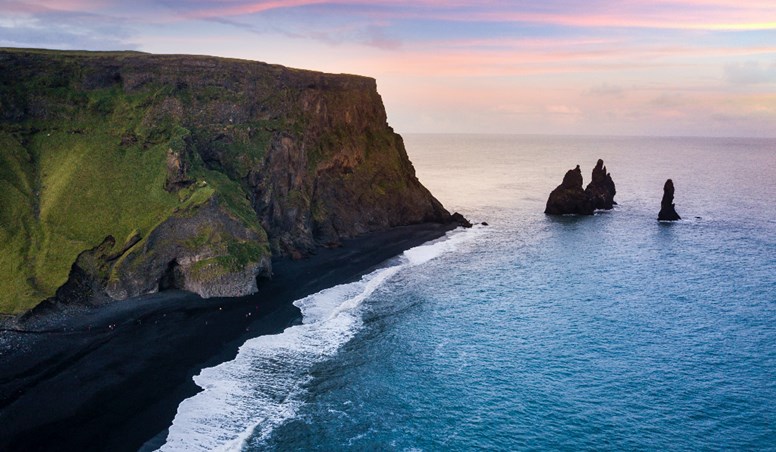 A Guide to Driving in Iceland in April 