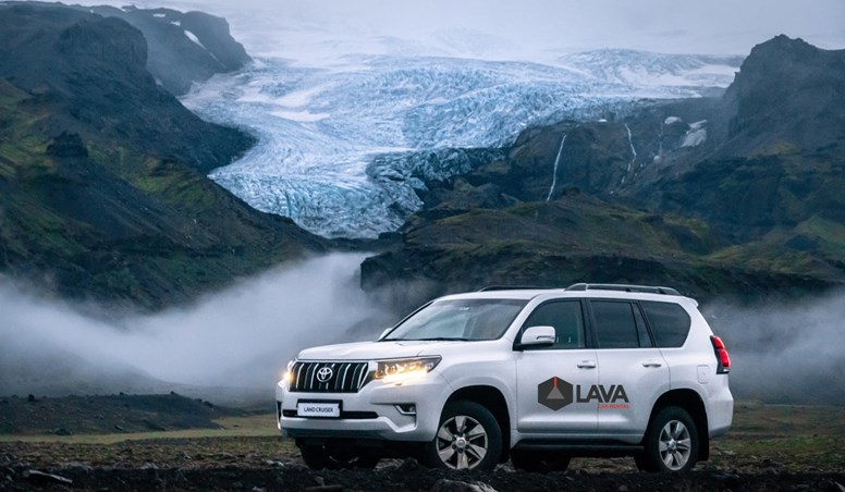 Iceland south coast is filled with Icelandic wonders, and glaciers are one of them.