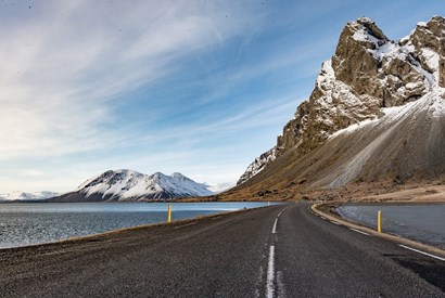 A Guide to Driving in Iceland
