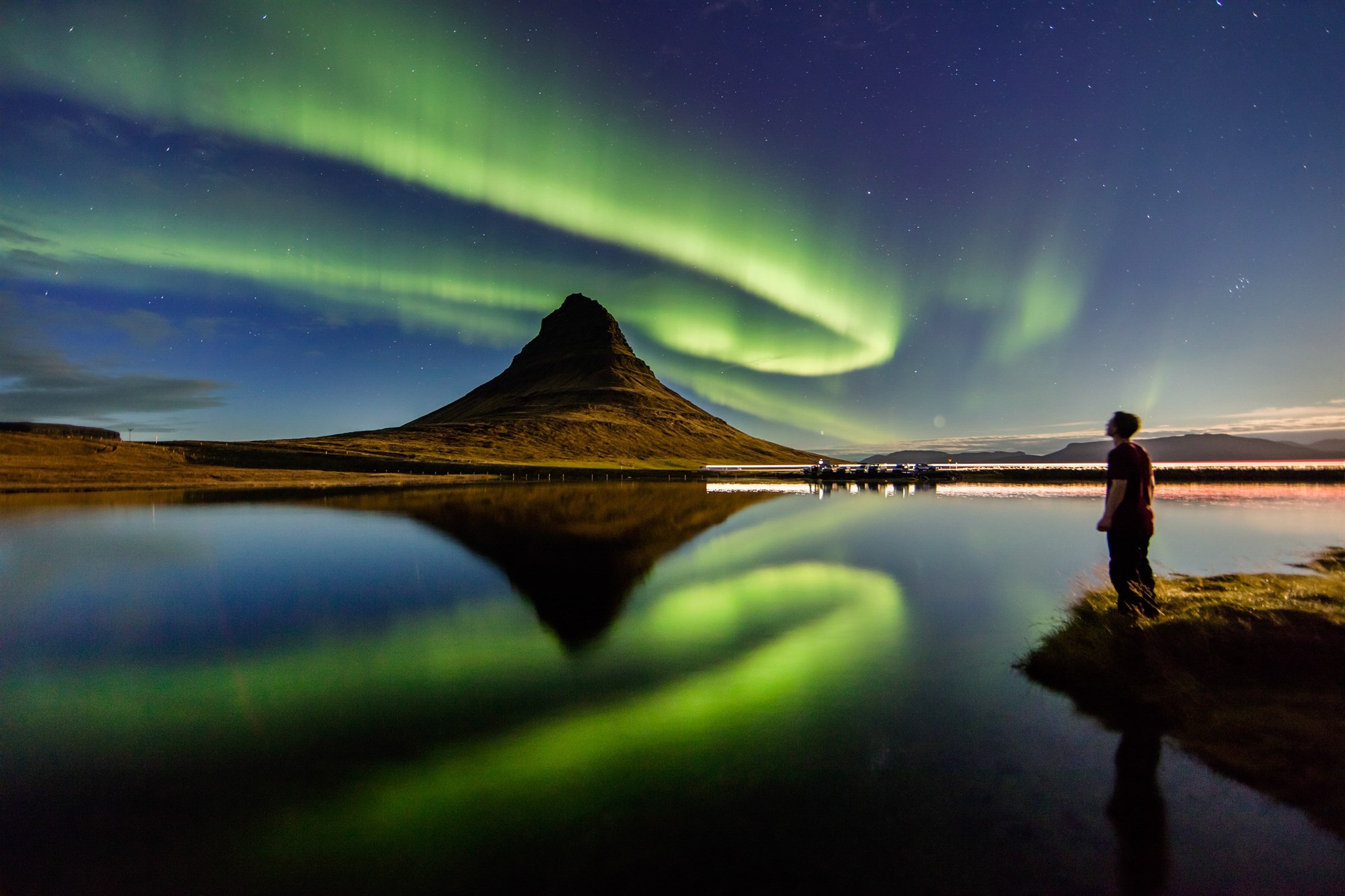 Viewing the northern lights in Snaefellsnes Kirkjufell Iceland