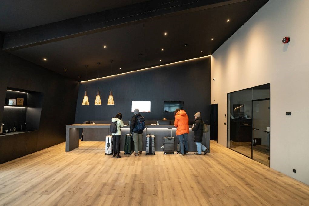 Lava Car Rental office with customers