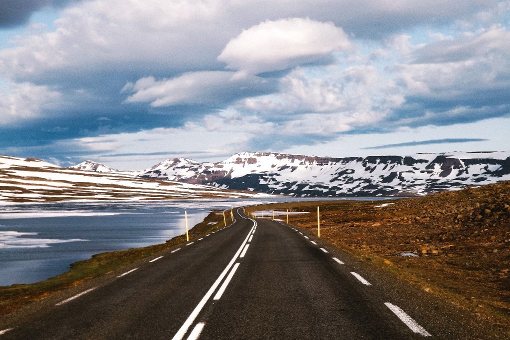 Road trip in Iceland during Easter
