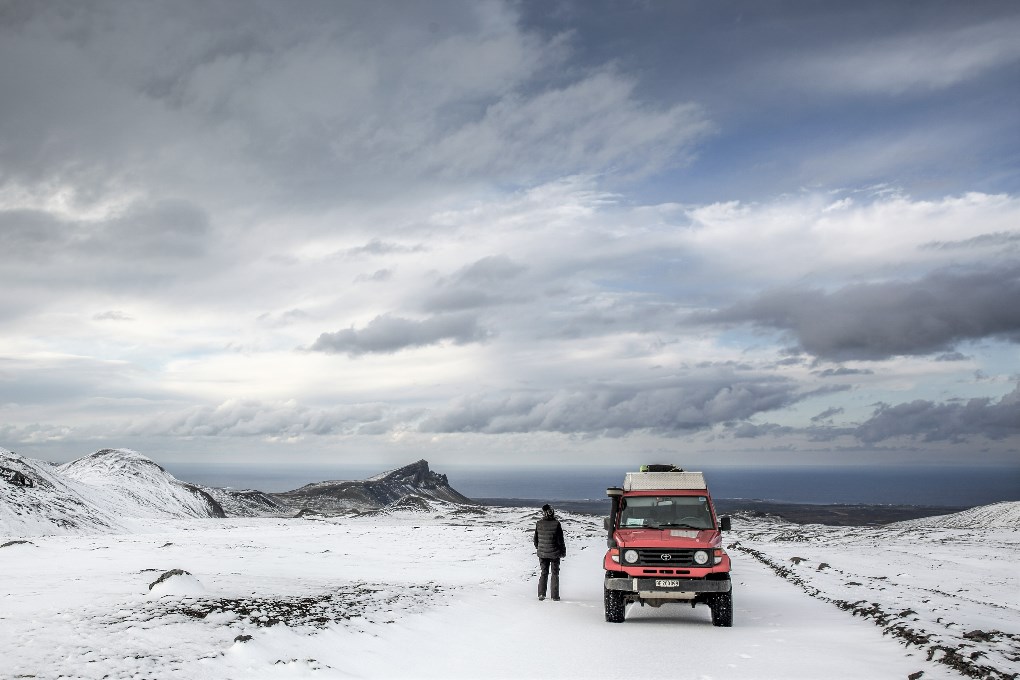 Alquiler un 4x4 es la opción más popular para conducir en Snaefellsnes en invierno