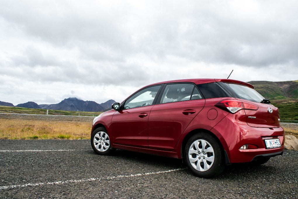 Alquila un Hyundai en Islandia
