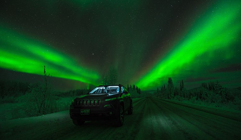 Self drive Iceland northern lights