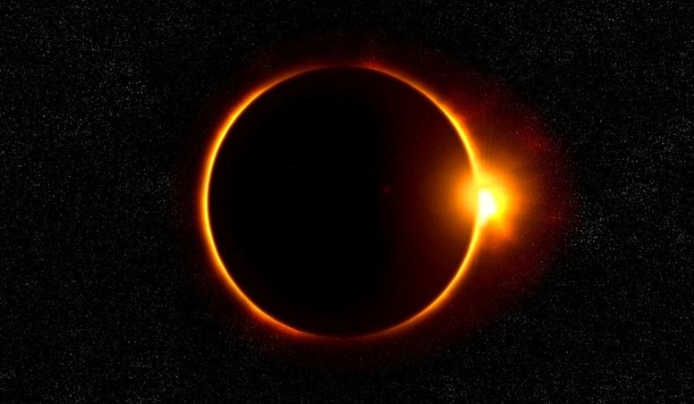 The 2026 Solar Eclipse in Iceland: Drive to the Best Viewing Spots