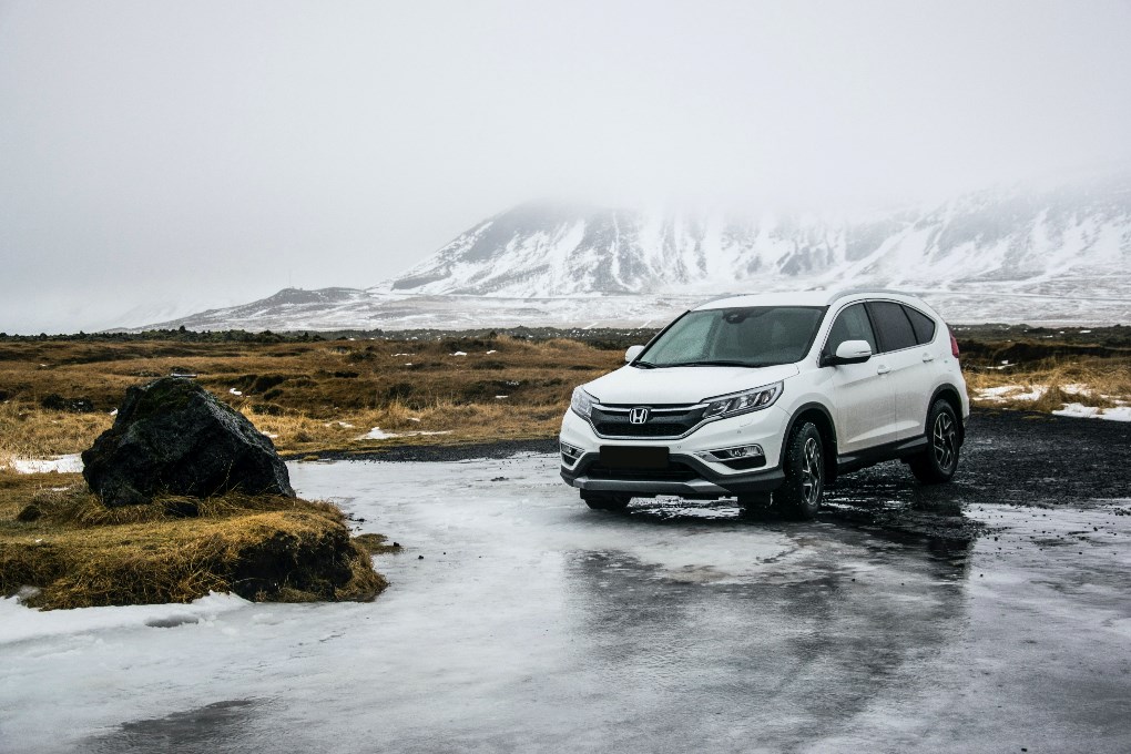 La conduite dans l'eau n'est couverte par aucune assurance de location de voiture en Islande