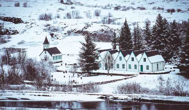 A Guide to Driving in Iceland in February