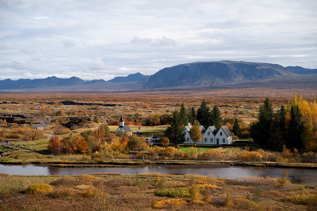 Silfra est situé dans le parc national de Thingvellir en Islande.